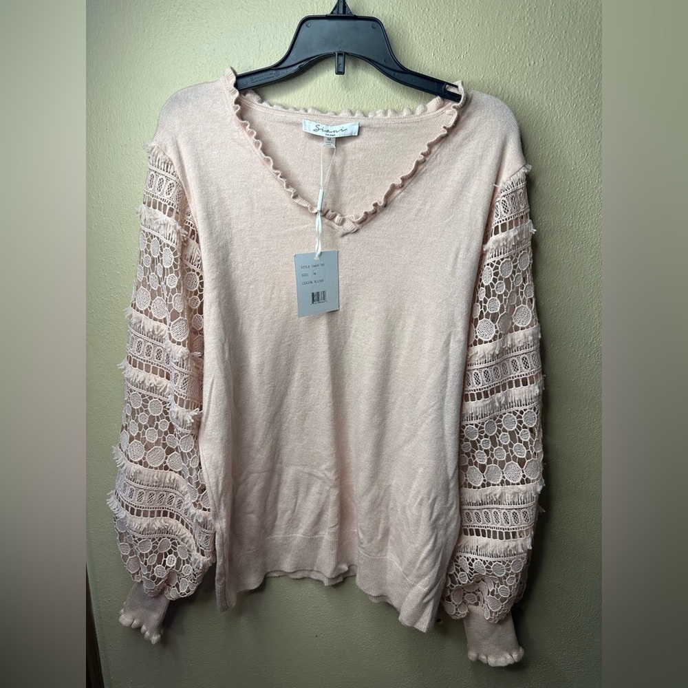 NWT Women’s Sioni Milano Size Medium Long Sleeve V Neck Sweater